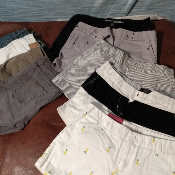 Women's size 4 j crew chino shorts - Picture 1 of 2